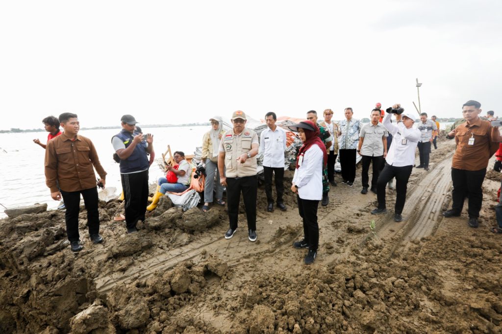 Banjir di Demak Surut